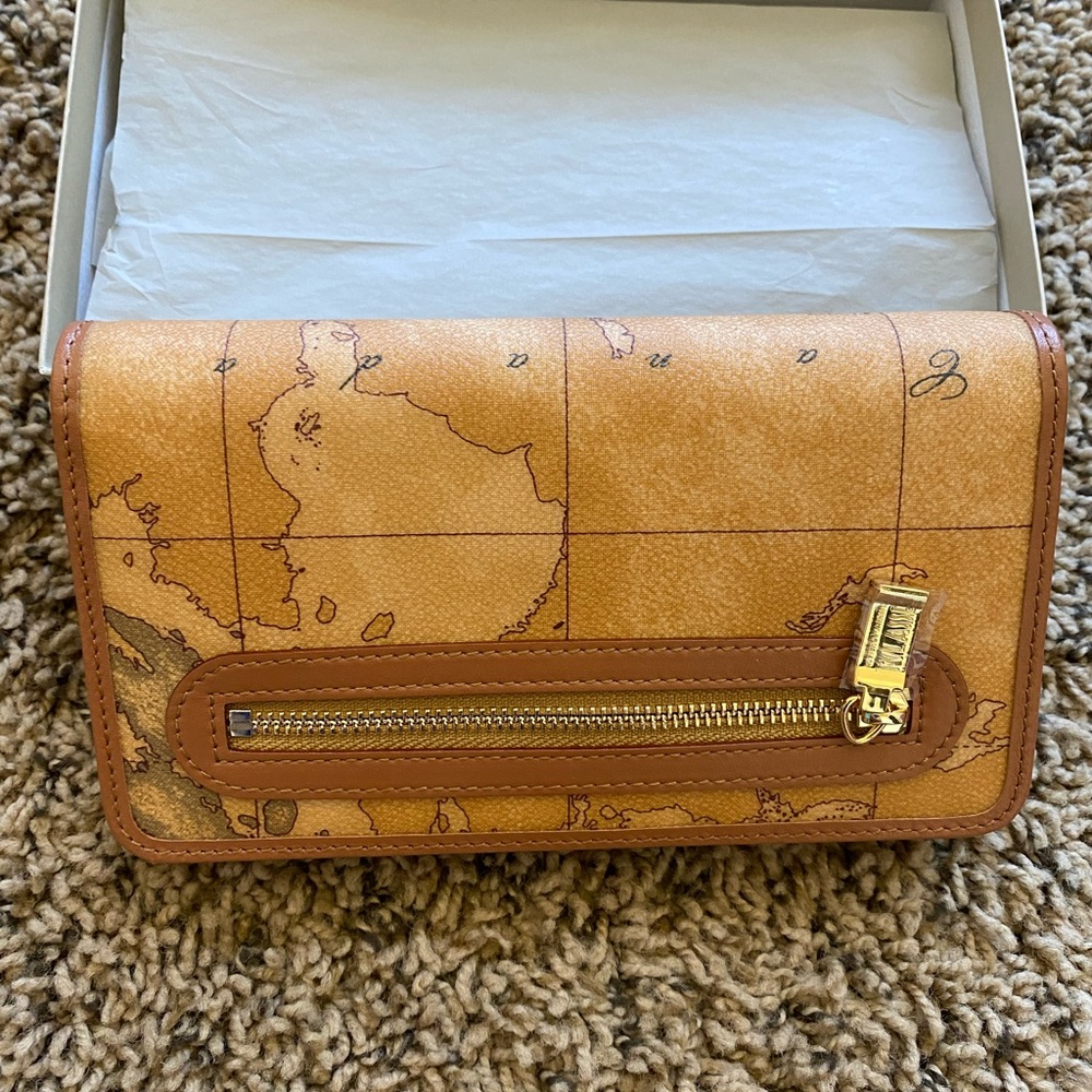 Geo classic Large wallet with zip pocket,woman